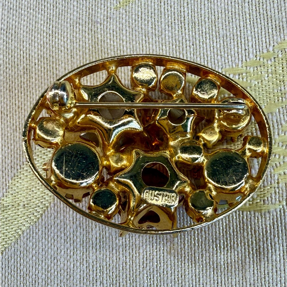 Vintage Austria Gold-Tone Pink Aurora Crystal Brooch - Picture 2 of 3